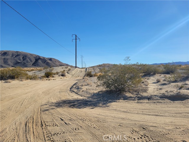 Detail Gallery Image 7 of 25 For 0 Fran Lou Ln, Joshua Tree,  CA 92252 - – Beds | – Baths