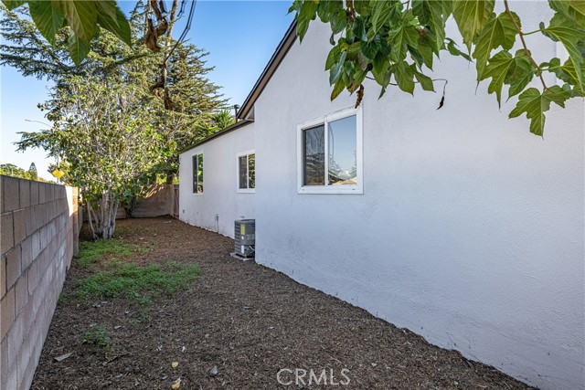 Detail Gallery Image 17 of 19 For 603 S Bronwyn, Anaheim,  CA 92804 - 4 Beds | 2 Baths