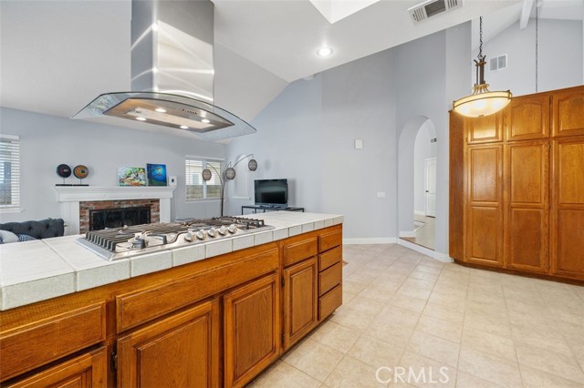 Detail Gallery Image 20 of 35 For 7810 Valley Flores Dr, West Hills,  CA 91304 - 3 Beds | 2 Baths