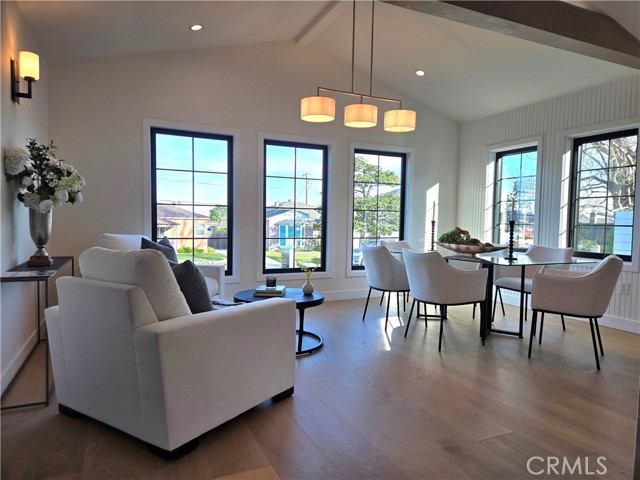 Detail Gallery Image 8 of 50 For 7907 Vicksburg, Los Angeles,  CA 90045 - 4 Beds | 3/1 Baths