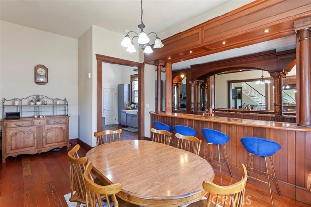 3820 Ridge Road, Riverside CA: https://media.crmls.org/medias/bbe98b1a-e8e5-4f7d-85e2-3105e1cc11de.jpg