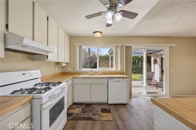 Detail Gallery Image 15 of 33 For 14725 Carla Jean Dr, Moreno Valley,  CA 92553 - 3 Beds | 2 Baths