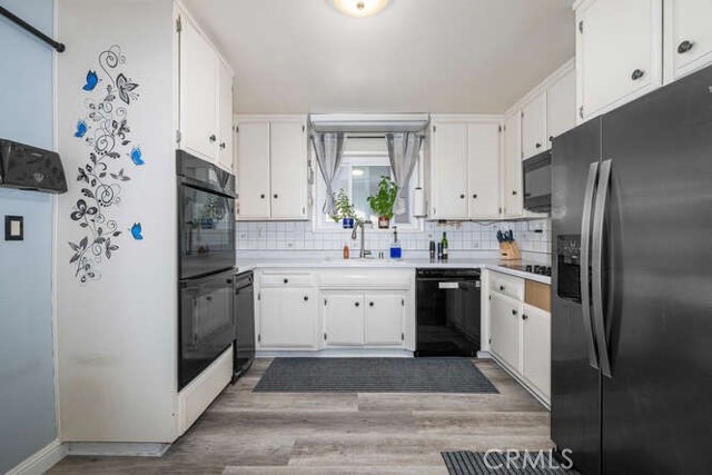 Detail Gallery Image 20 of 60 For 4765 Ironwood Ave, Seal Beach,  CA 90740 - 4 Beds | 3 Baths