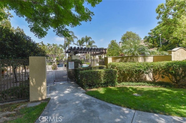 13347 Verona, Tustin CA: https://media.crmls.org/medias/bbeb24fd-6a62-46c6-ae23-fbb5e7e45046.jpg