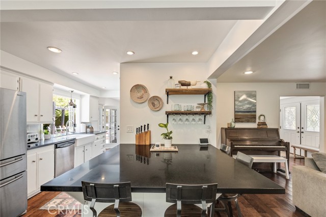 29304 Indian Valley Road, Rolling Hills Estates, California 90275, 4 Bedrooms Bedrooms, ,1 BathroomBathrooms,Residential,Sold,Indian Valley,SB23106630