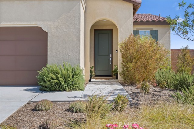 Detail Gallery Image 5 of 51 For 2086 Opal St, Banning,  CA 92220 - 3 Beds | 2/1 Baths