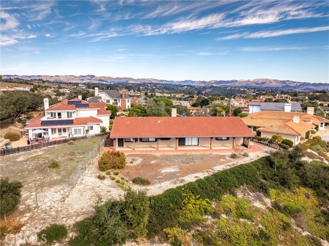 Detail Gallery Image 4 of 39 For 441 Emerald Bay Dr, Arroyo Grande,  CA 93420 - 2 Beds | 2/1 Baths