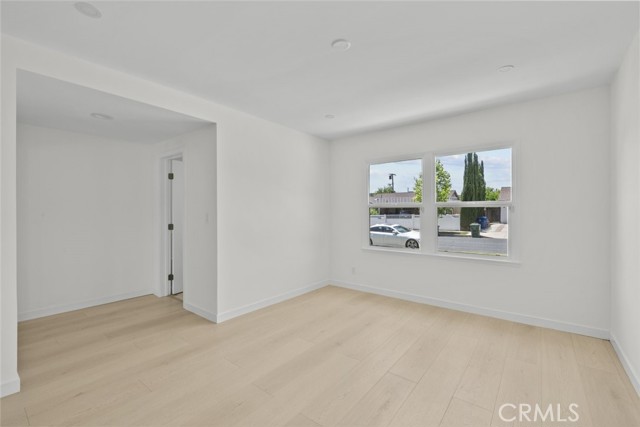 7750 Eton Avenue, Canoga Park CA: https://media.crmls.org/medias/bbecc74e-c78b-421a-8bdc-8b9c0dfde6be.jpg