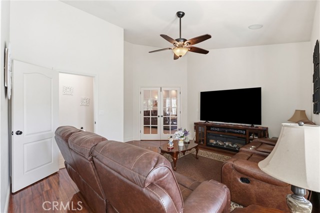 Detail Gallery Image 29 of 45 For 3296 Hollow Ave, Madera,  CA 93637 - 3 Beds | 2/1 Baths