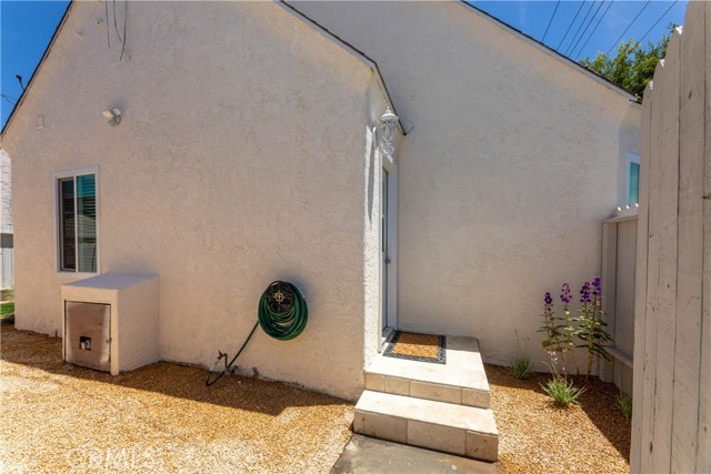 Detail Gallery Image 35 of 44 For 3301 Falcon Ave, Long Beach,  CA 90755 - 2 Beds | 1 Baths