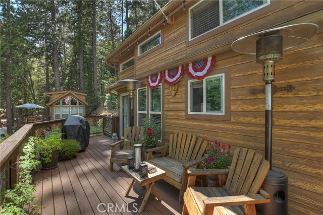 Detail Gallery Image 8 of 36 For 27500 State Highway 189, Lake Arrowhead,  CA 92352 - 2 Beds | 1 Baths