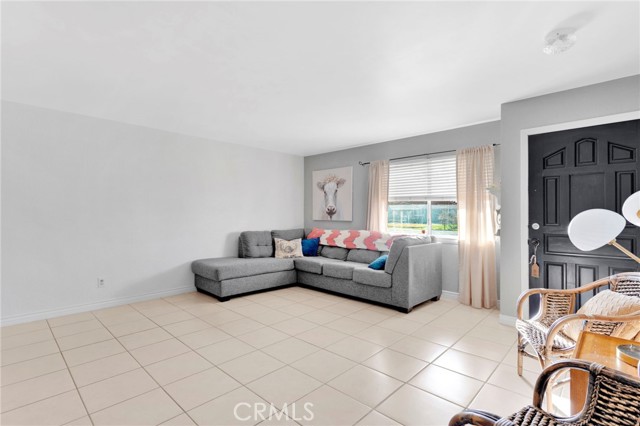 Detail Gallery Image 8 of 52 For 12655 Pocono, Apple Valley,  CA 92308 - 3 Beds | 2 Baths