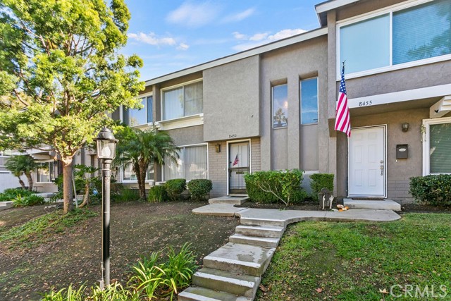8451 El Arroyo Drive #17, Huntington Beach, CA, 92647 8451 El Arroyo Drive #17, Huntington Beach, CA, 92647