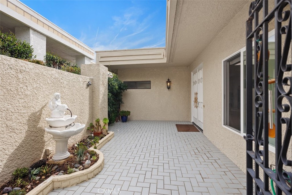 MLS #OC25131925 image #8