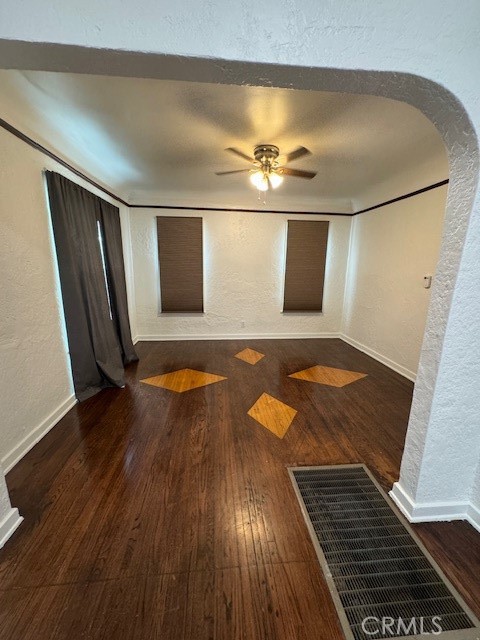 Detail Gallery Image 7 of 10 For 1140 W 84th St, Los Angeles,  CA 90044 - 2 Beds | 1 Baths