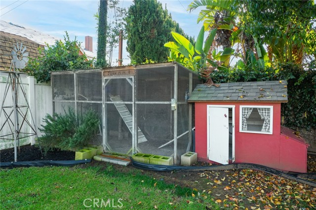 Detail Gallery Image 24 of 26 For 20122 Orchid St, Newport Beach,  CA 92660 - 3 Beds | 1 Baths