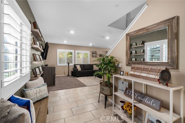 Detail Gallery Image 4 of 33 For 1260 Corte Del Sol, San Jacinto,  CA 92582 - 3 Beds | 2/1 Baths