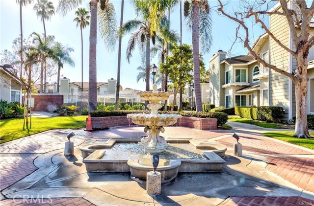 2044 W Hastings Way, Anaheim CA: https://media.crmls.org/medias/bbf29a4f-e7ca-49f0-853e-aac3ba69d869.jpg
