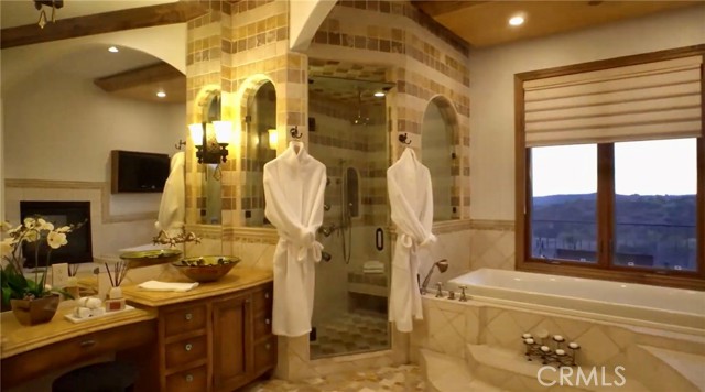 2695 Shady Ridge, Diamond Bar CA: https://media.crmls.org/medias/bbf2b64c-6fbf-40da-bb91-71ce13bcd8f6.jpg