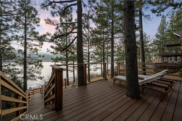 Detail Gallery Image 30 of 37 For 39521 Lake Dr, Big Bear Lake,  CA 92315 - 4 Beds | 2 Baths