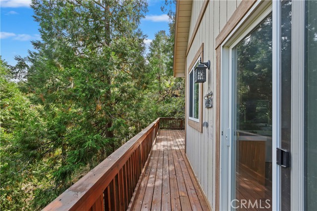 Detail Gallery Image 18 of 20 For 801 Jagerhorn Dr, Lake Arrowhead,  CA 92352 - 3 Beds | 2/1 Baths