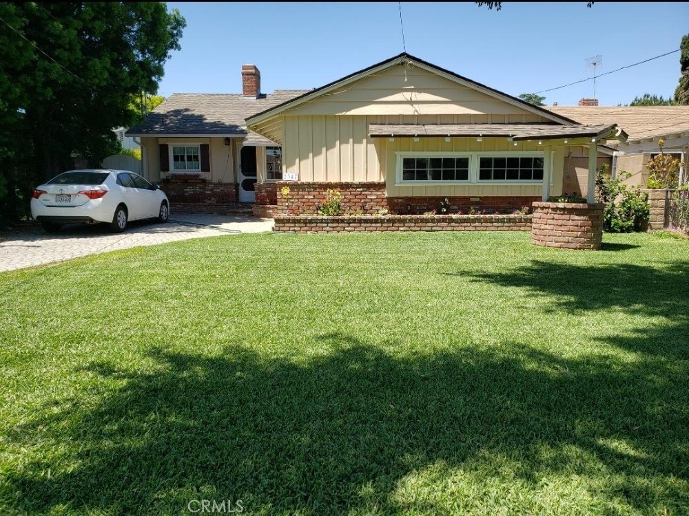 7347 Zelzah Avenue, Reseda, CA 91335