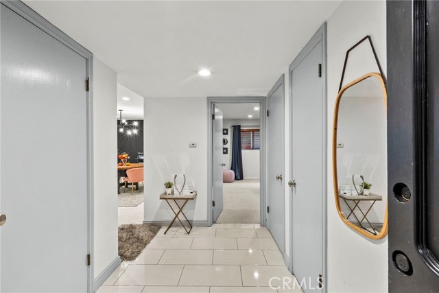 Detail Gallery Image 2 of 33 For 6752 Hillpark #202,  Los Angeles,  CA 90068 - 2 Beds | 2 Baths