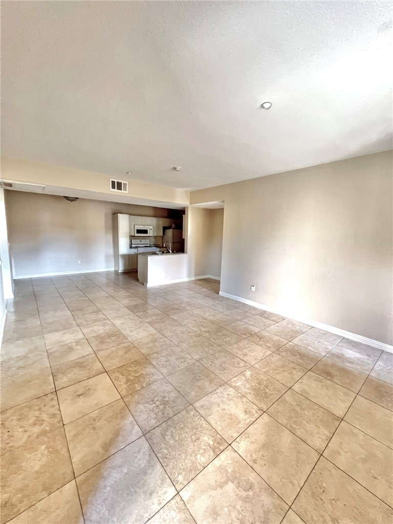 Detail Gallery Image 8 of 26 For 41410 Juniper St #2711,  Murrieta,  CA 92562 - 2 Beds | 2 Baths