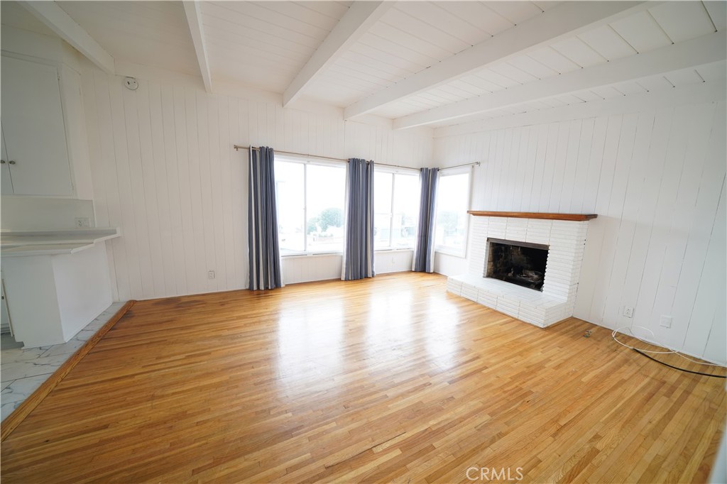 MLS #SR25271254 image #2