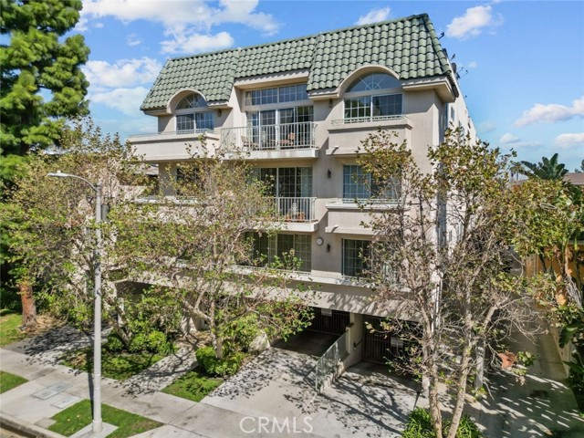 Detail Gallery Image 30 of 32 For 4348 Mammoth Ave #102,  Sherman Oaks,  CA 91423 - 2 Beds | 2/1 Baths
