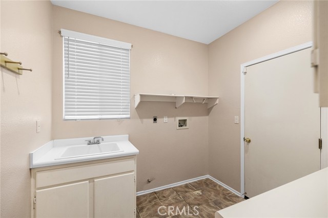 23515 Mountainside Court, Murrieta CA: https://media.crmls.org/medias/bbfaa756-8505-49c7-a773-f03307c46651.jpg