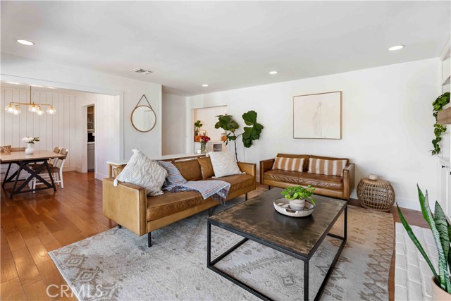 316 Claremont photo 23
