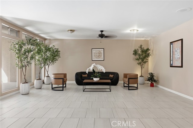 2 Bed Home for Sale in Sherman Oaks, California