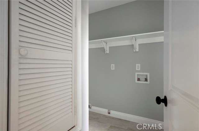 Detail Gallery Image 14 of 36 For 1243 1/2 Meadowbrook Ave #BACK,  Los Angeles,  CA 90019 - 2 Beds | 2/1 Baths