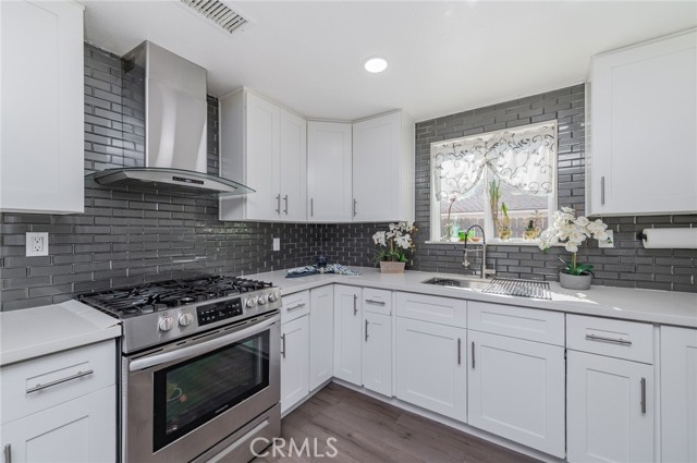 Image 10 of 42 For 13433 Nutmeg