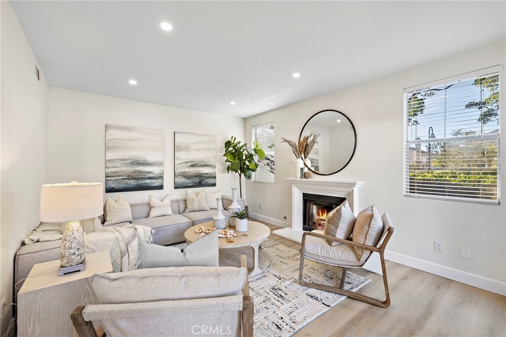 MLS #OC25266133 image #14