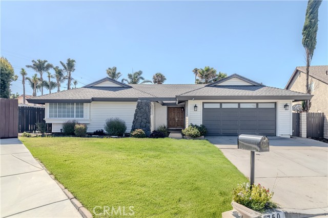 Detail Gallery Image 8 of 35 For 750 Saint Andrews Ct, Corona,  CA 92882 - 4 Beds | 2 Baths