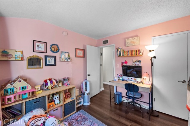 Detail Gallery Image 24 of 24 For 2066 Royalty, Pomona,  CA 91767 - 4 Beds | 2 Baths