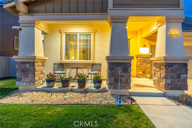 Detail Gallery Image 3 of 54 For 43928 Windrose Pl, Lancaster,  CA 93536 - 4 Beds | 3/1 Baths