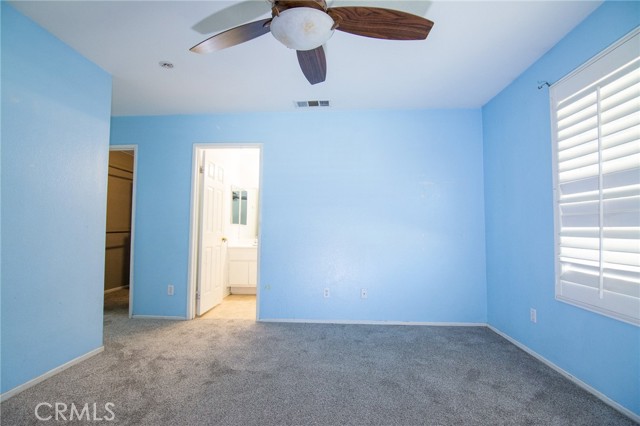 15036 Carrolton, Adelanto CA: https://media.crmls.org/medias/bbfdaaf3-449a-4a37-b2d3-d5afd9df4d4d.jpg