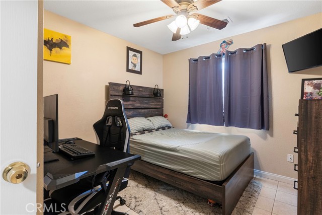 Detail Gallery Image 21 of 33 For 7009 Kings Forest Ct, Bakersfield,  CA 93313 - 3 Beds | 2 Baths