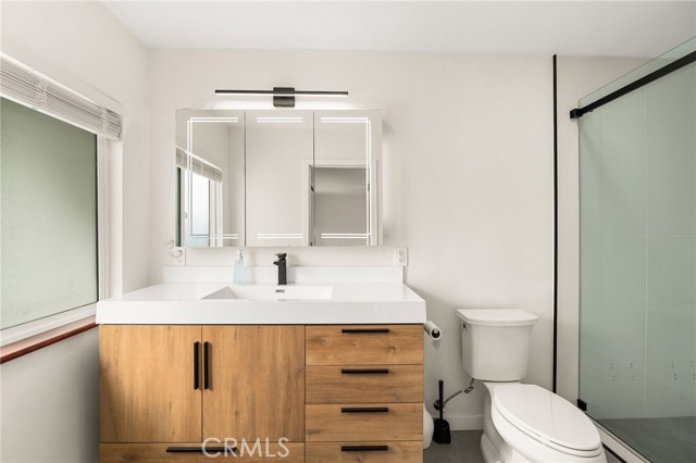 Image 37 of 54 For 20761 Mission Ln