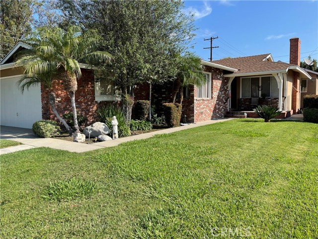 7403 Cherokee Dr, Downey, CA 90241