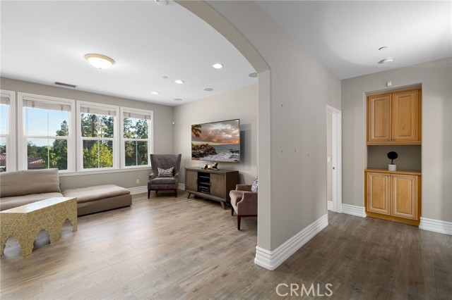 Detail Gallery Image 42 of 75 For 4160 New Hampshire Ave, Claremont,  CA 91711 - 6 Beds | 6 Baths