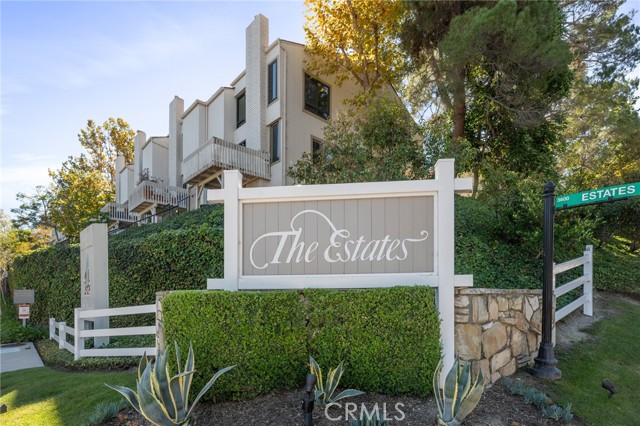 Detail Gallery Image 2 of 37 For 3604 W Estates Ln #117,  Rolling Hills Estates,  CA 90274 - 1 Beds | 1 Baths