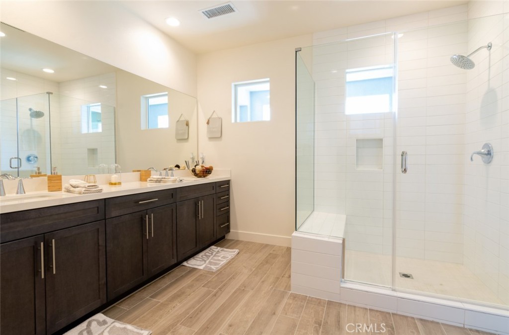 MLS #CV25246468 image #13