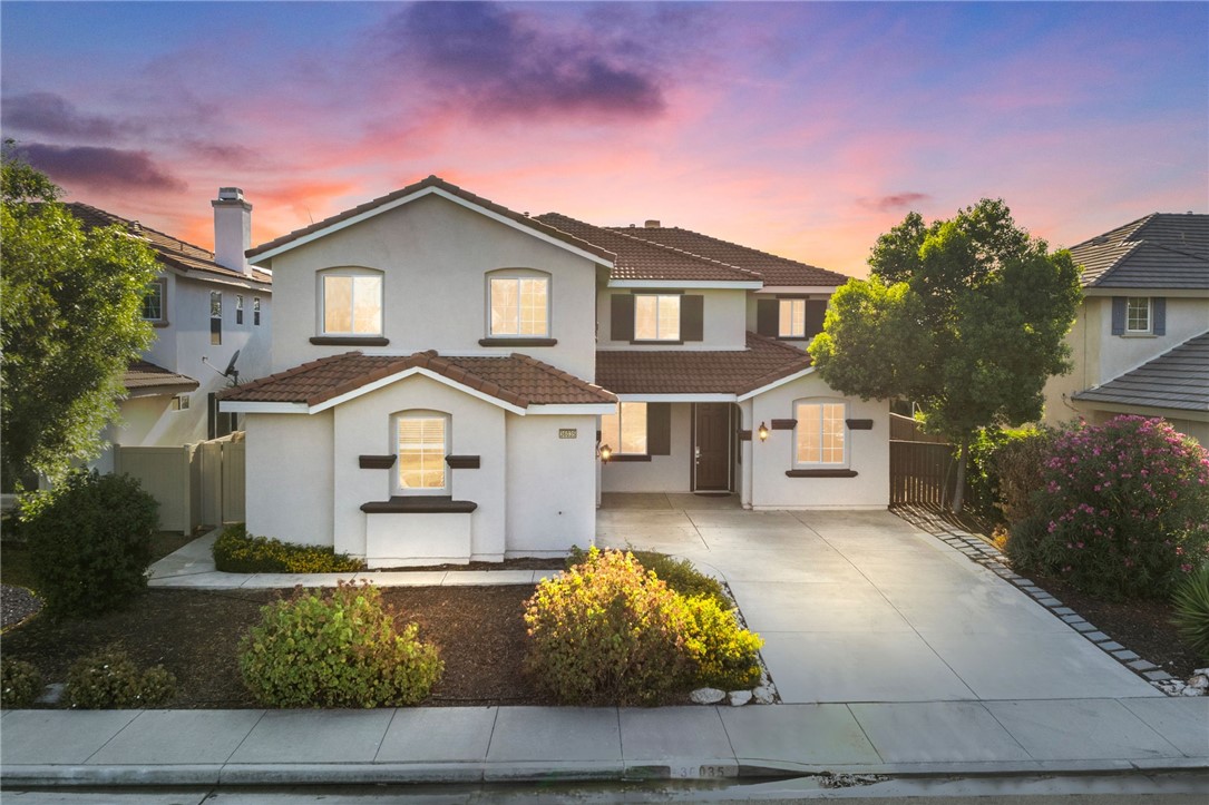 Detail Gallery Image 1 of 1 For 36035 Horseshoe Ct, Wildomar,  CA 92595 - 5 Beds | 3 Baths