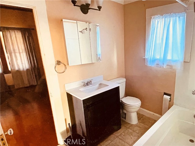 Detail Gallery Image 17 of 34 For 1100 Lassen St, Richmond,  CA 94805 - 2 Beds | 1 Baths