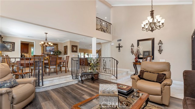 Detail Gallery Image 7 of 73 For 42 Monticello, Irvine,  CA 92620 - 4 Beds | 2/1 Baths