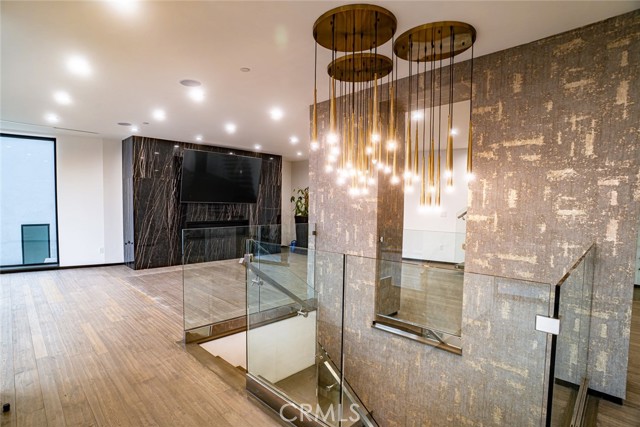 8148 Gould Avenue, Los Angeles CA: https://media.crmls.org/medias/bc01967d-c000-44e8-9f6f-f6e17a5cf0d7.jpg